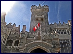 Casa Loma 027